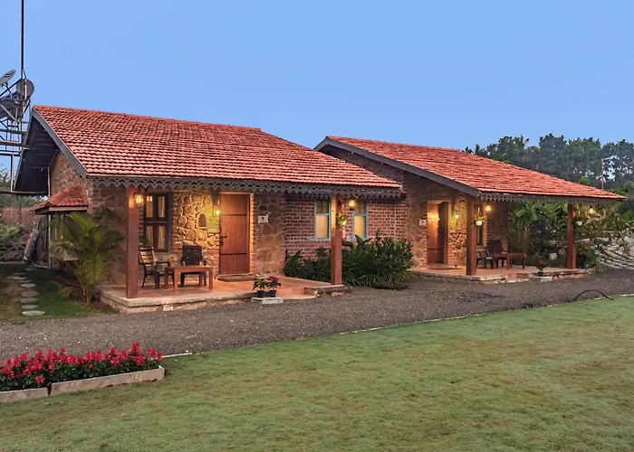 Saffronstays Lake House Marigold - 4 Individual Cottages With Plunge Pools Near Sula Vineyard, Nashik