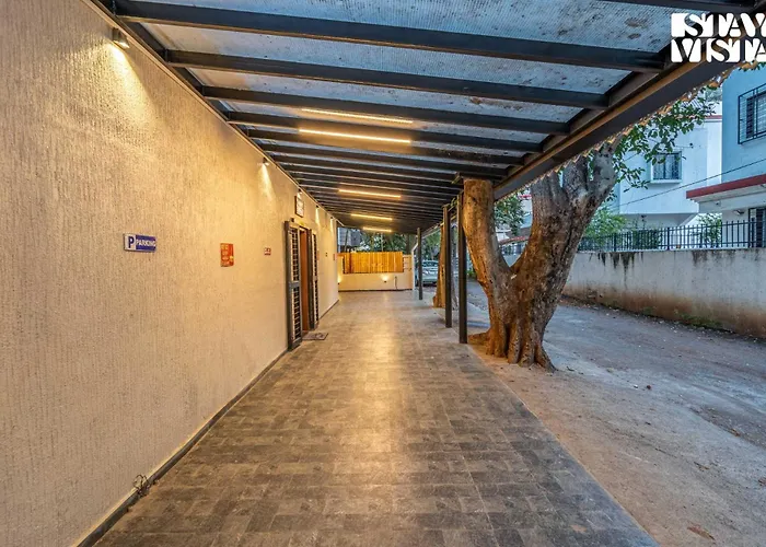 Serenity Meadows With Pool By Veo - Part Of Stayvista Nashik