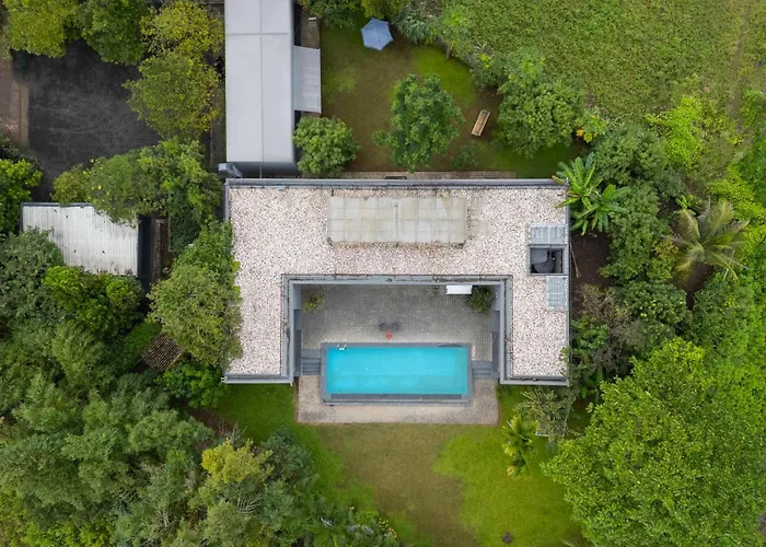 Stayvista'S Villa Meer - Lakeview Villa With Spacious Pool & Terrace For Stargazing Nashik